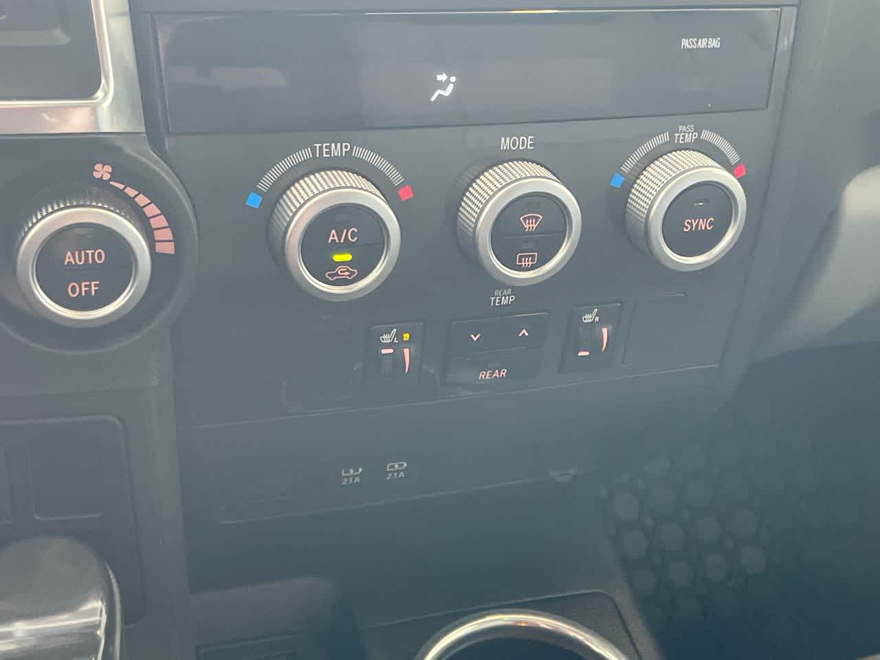 Thumbnail: 2021 Toyota Sequoia - 18