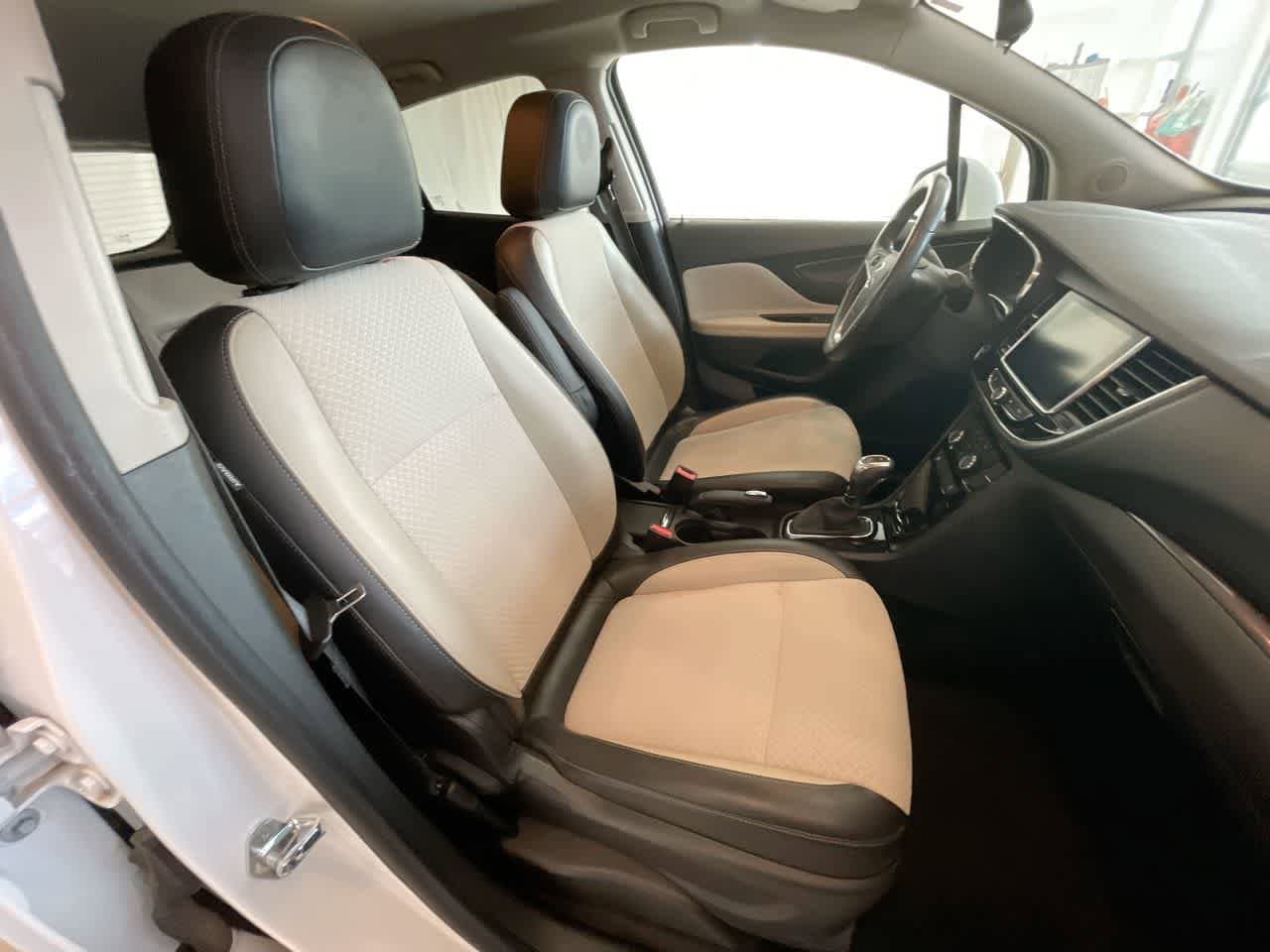 Thumbnail: 2020 Buick Encore - 24