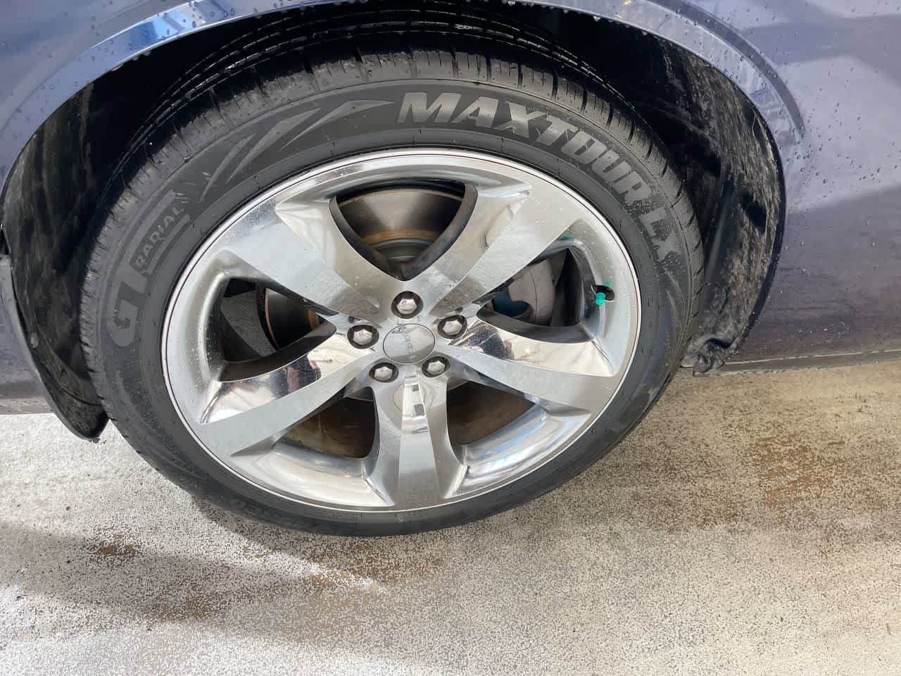 Thumbnail: 2013 Dodge Challenger - 10