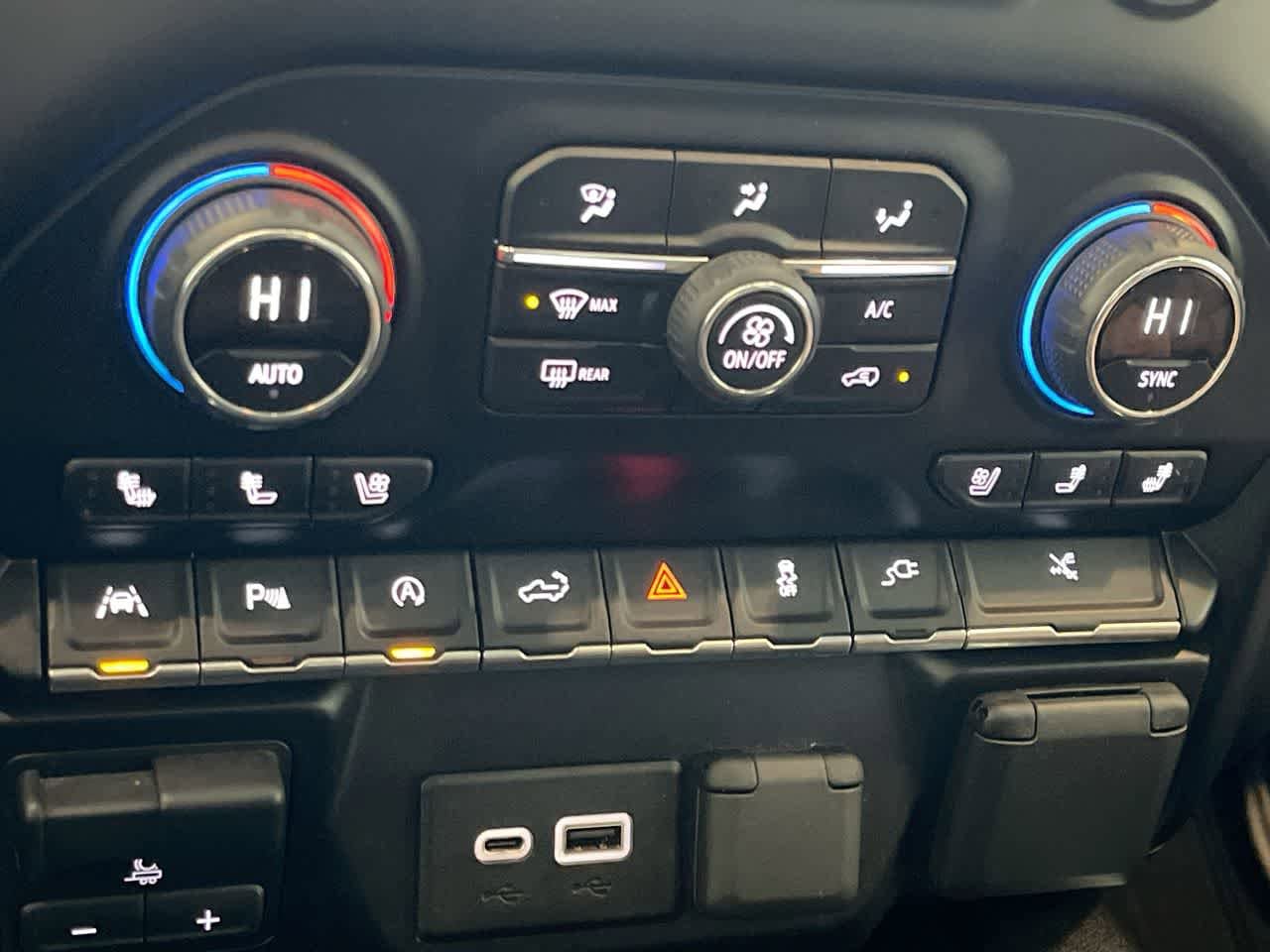 Thumbnail: 2019 Chevrolet Silverado 1500 - 19