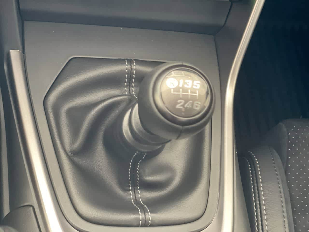 Thumbnail: 2025 Toyota GR86 - 19