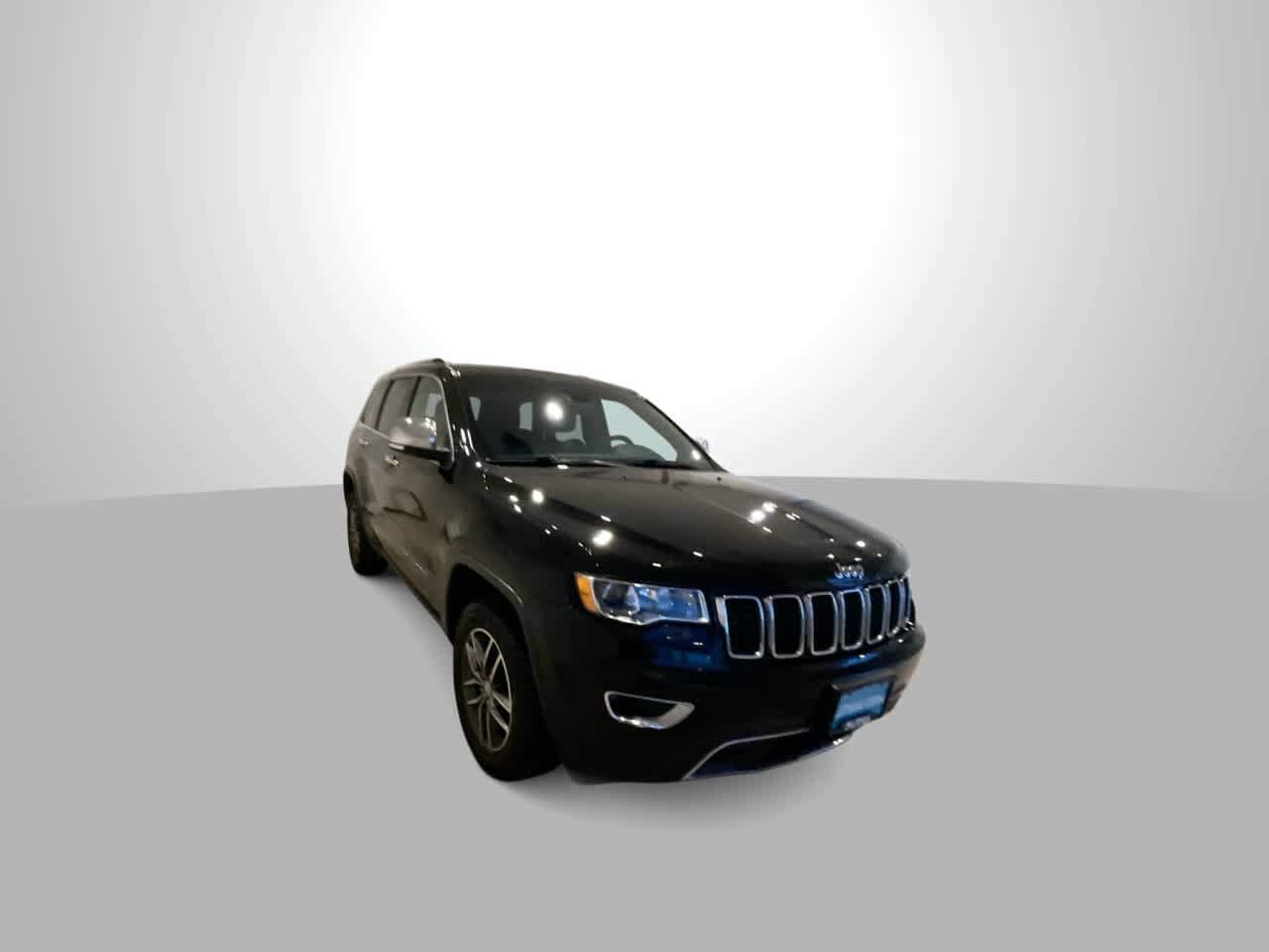 Thumbnail: 2017 Jeep Grand Cherokee - 2