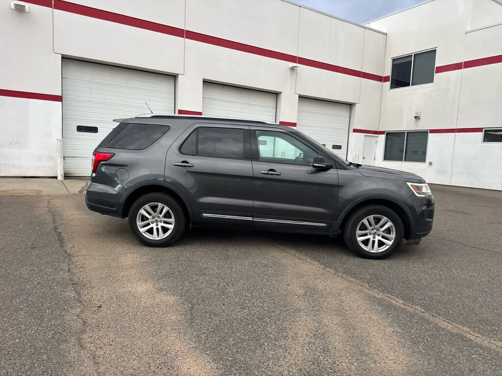 Used 2018 Ford Explorer XLT Sport Utility