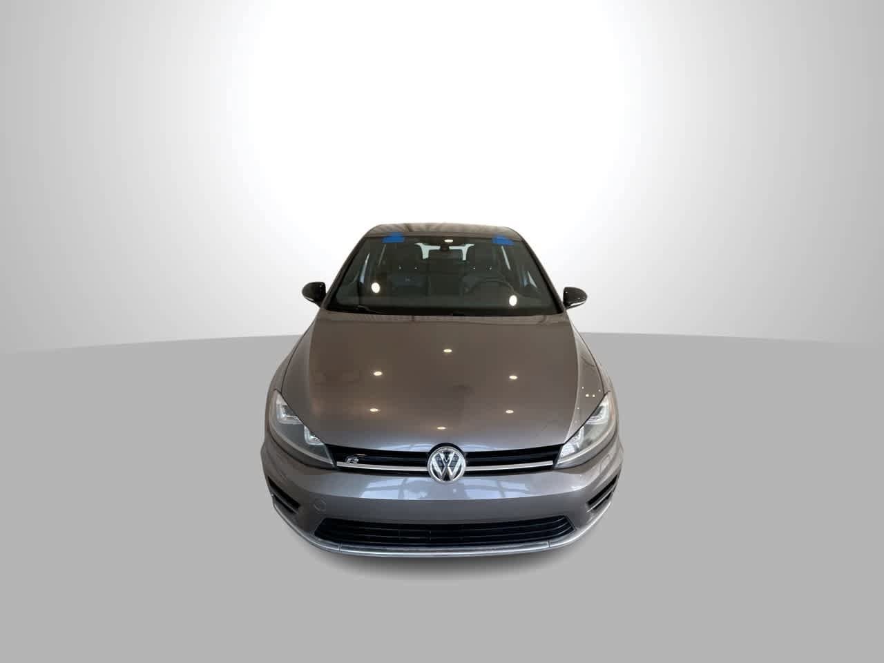 Thumbnail: 2016 Volkswagen Golf - 3