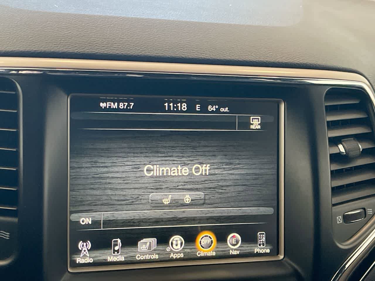 Thumbnail: 2017 Jeep Grand Cherokee - 16