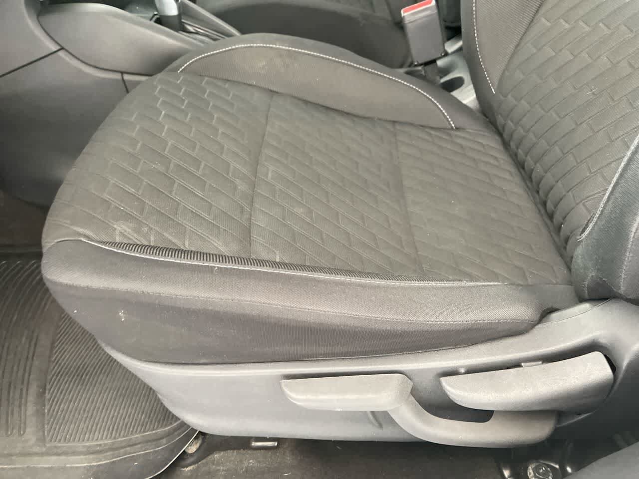 Thumbnail: 2022 Nissan Kicks - 12