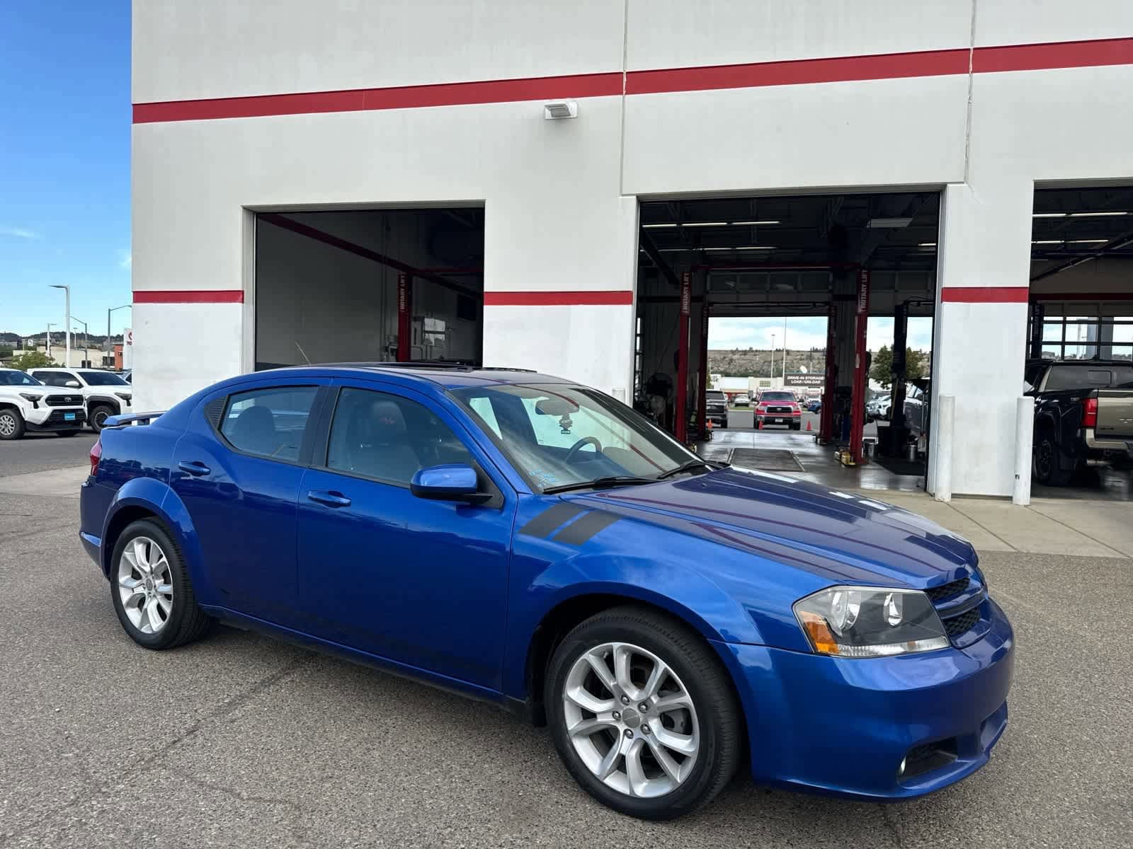 Thumbnail: 2014 Dodge Avenger - 1