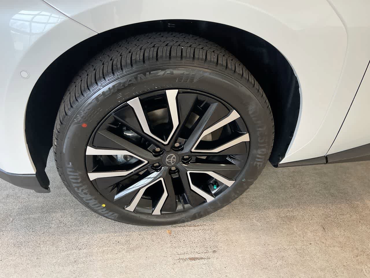 Thumbnail: 2026 Toyota bZ - 10