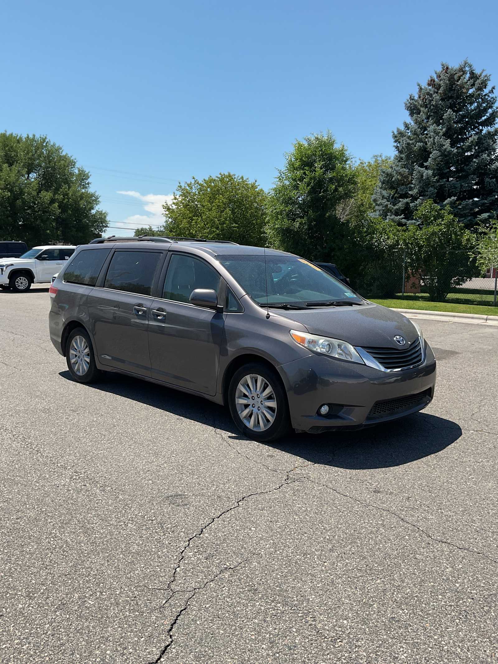 Used 2013 Toyota Sienna Limited with VIN 5TDDK3DC0DS069260 for sale in Billings, MT