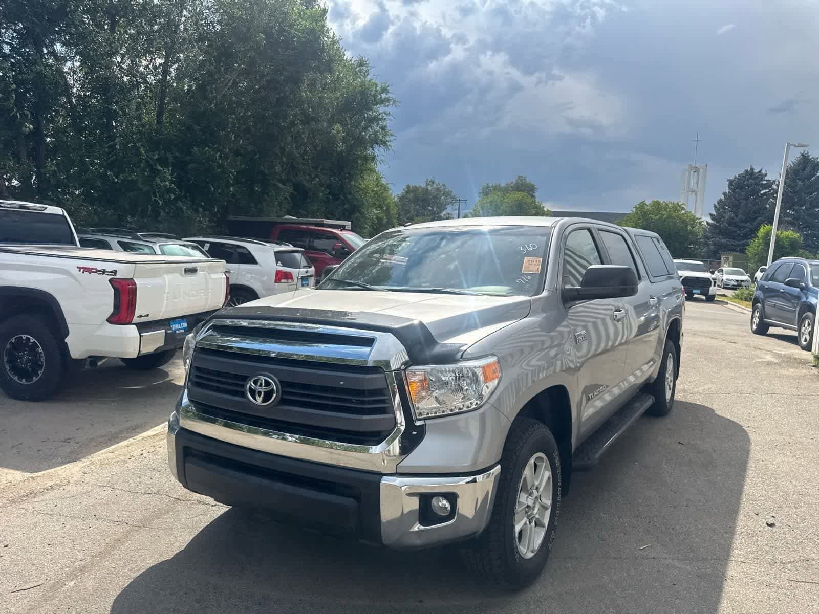 Thumbnail: 2015 Toyota Tundra - 3