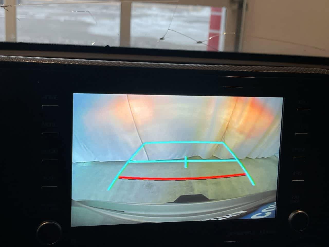 Thumbnail: 2022 Toyota Highlander - 17