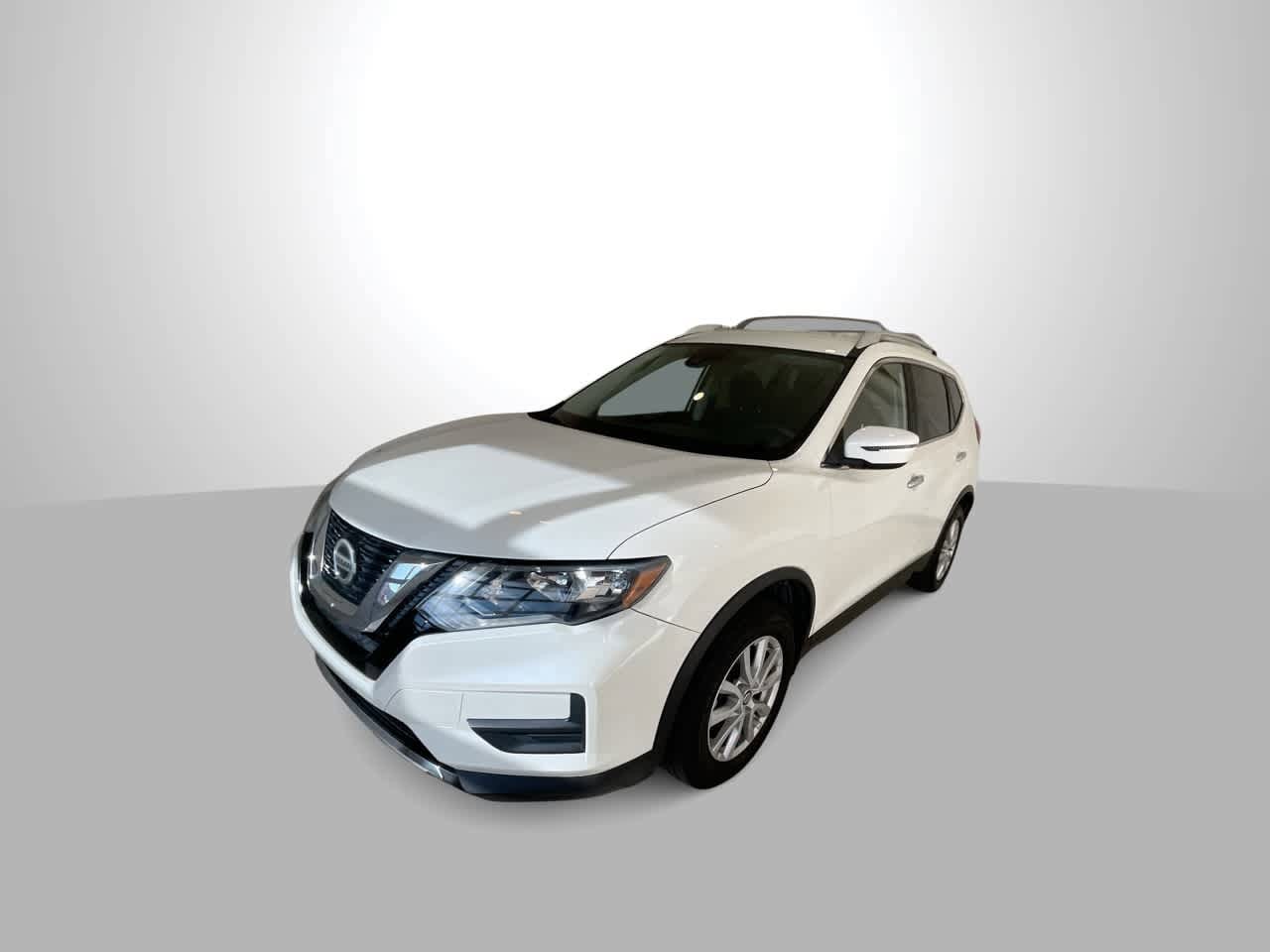 Thumbnail: 2019 Nissan Rogue - 4