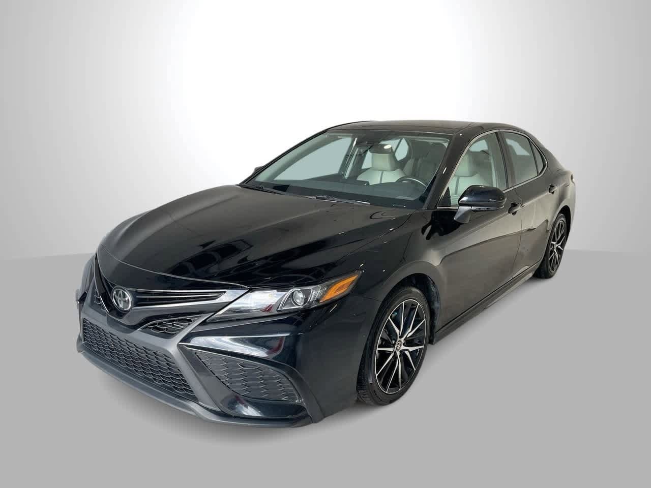 2022 Toyota Camry SE -
                Billings, MT