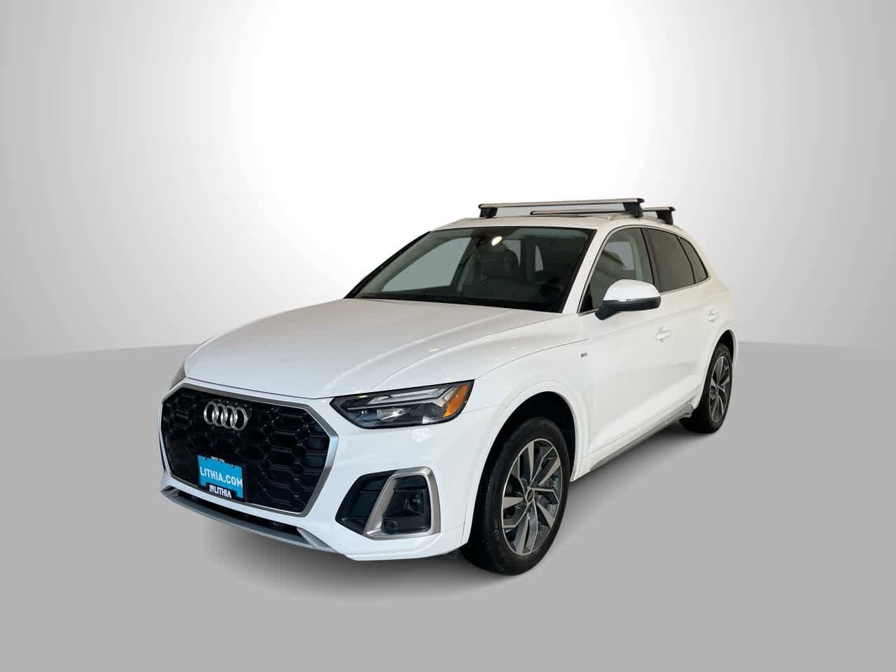 2023 Audi Q5 Premium Plus's photo