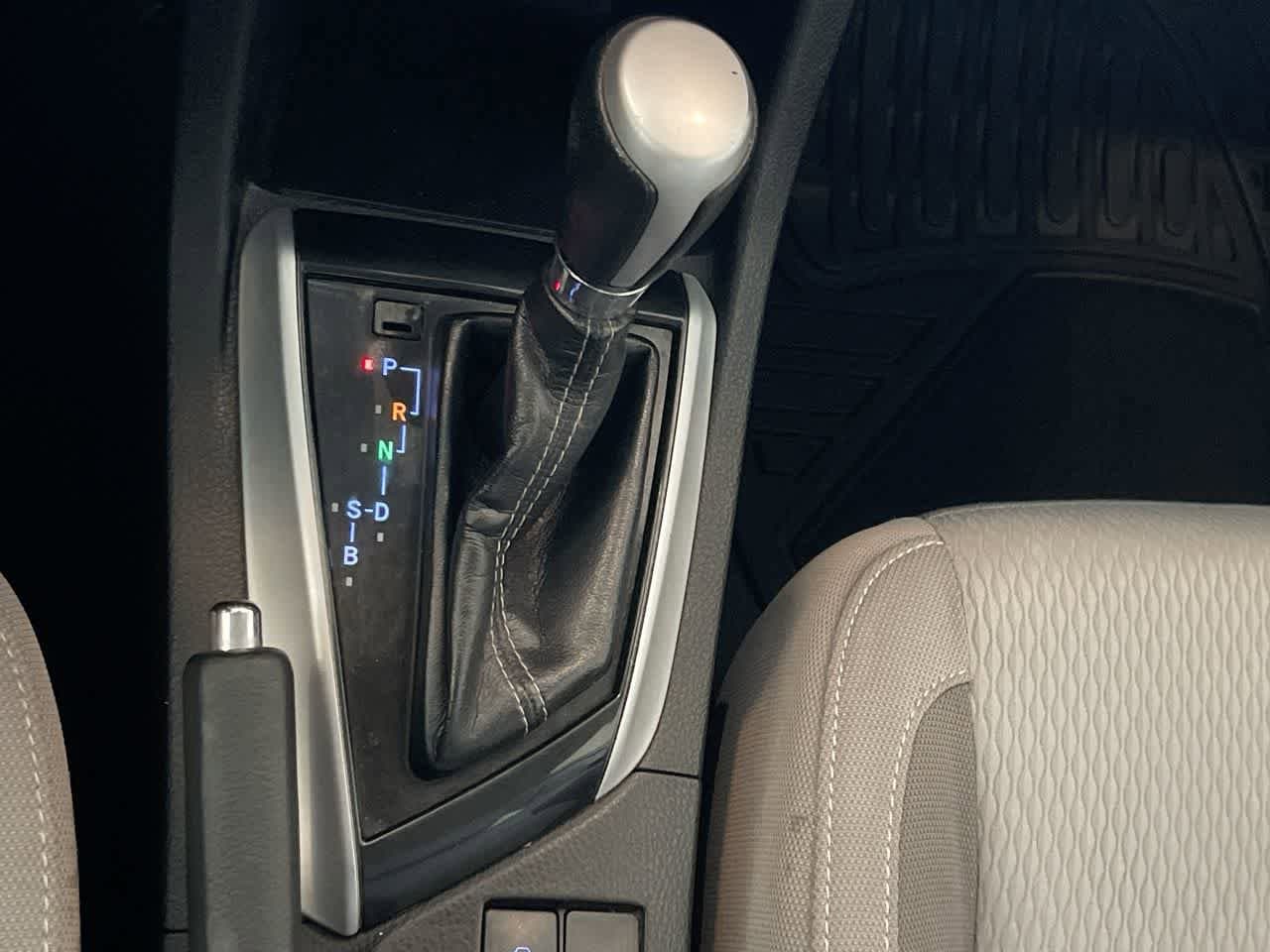 Thumbnail: 2019 Toyota Corolla - 19