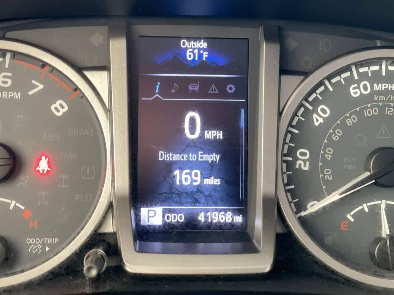 Thumbnail: 2019 Toyota Tacoma - 15