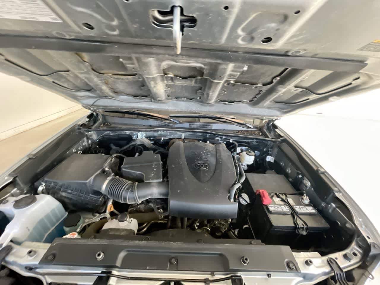 Thumbnail: 2022 Toyota Tacoma - 25