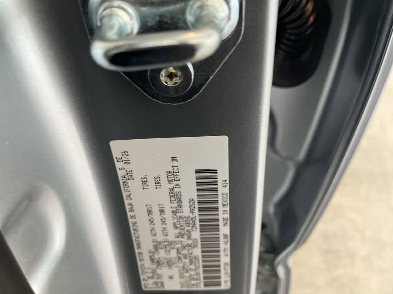 2026 Toyota Tacoma SR5 - Photo 27