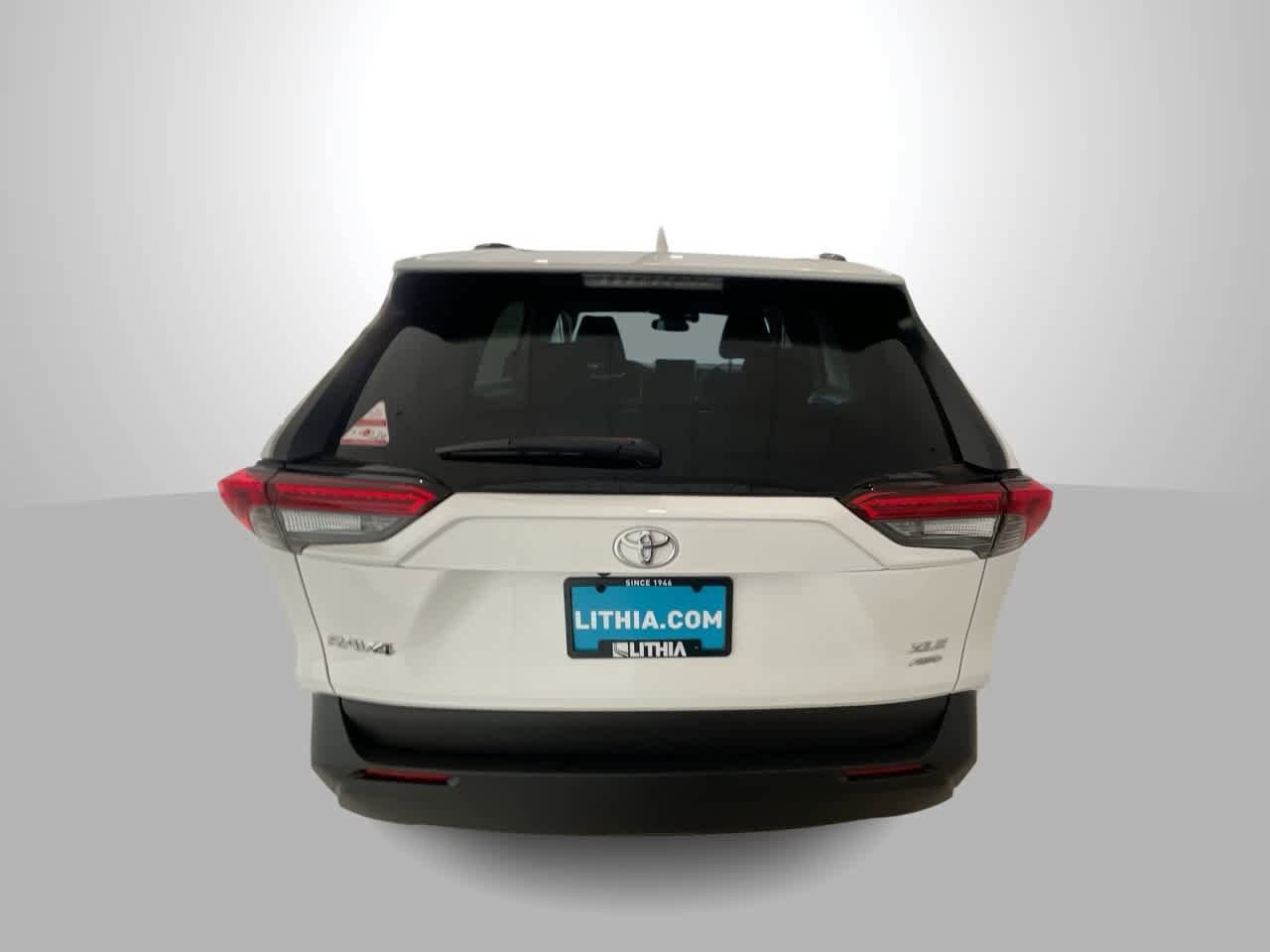 Thumbnail: 2025 Toyota RAV4 - 7