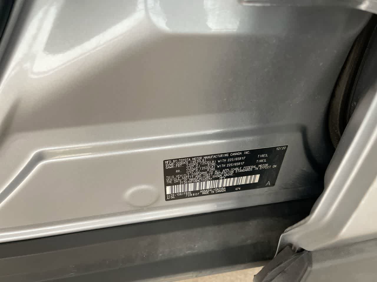 Thumbnail: 2021 Toyota RAV4 - 27