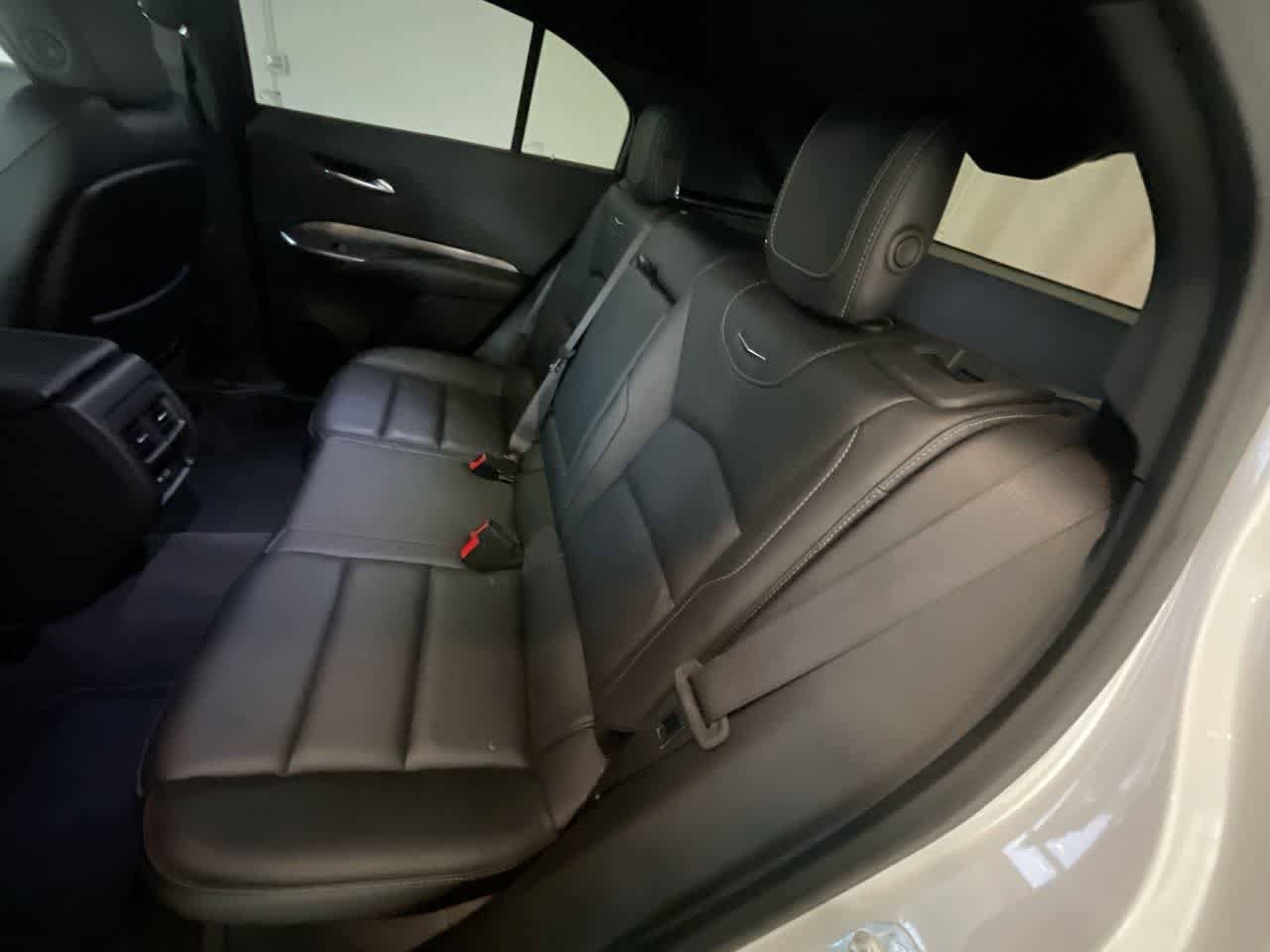 Thumbnail: 2024 Cadillac XT4 - 22