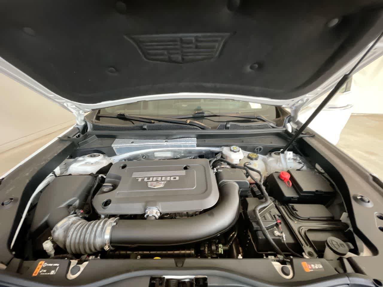 Thumbnail: 2024 Cadillac XT4 - 25