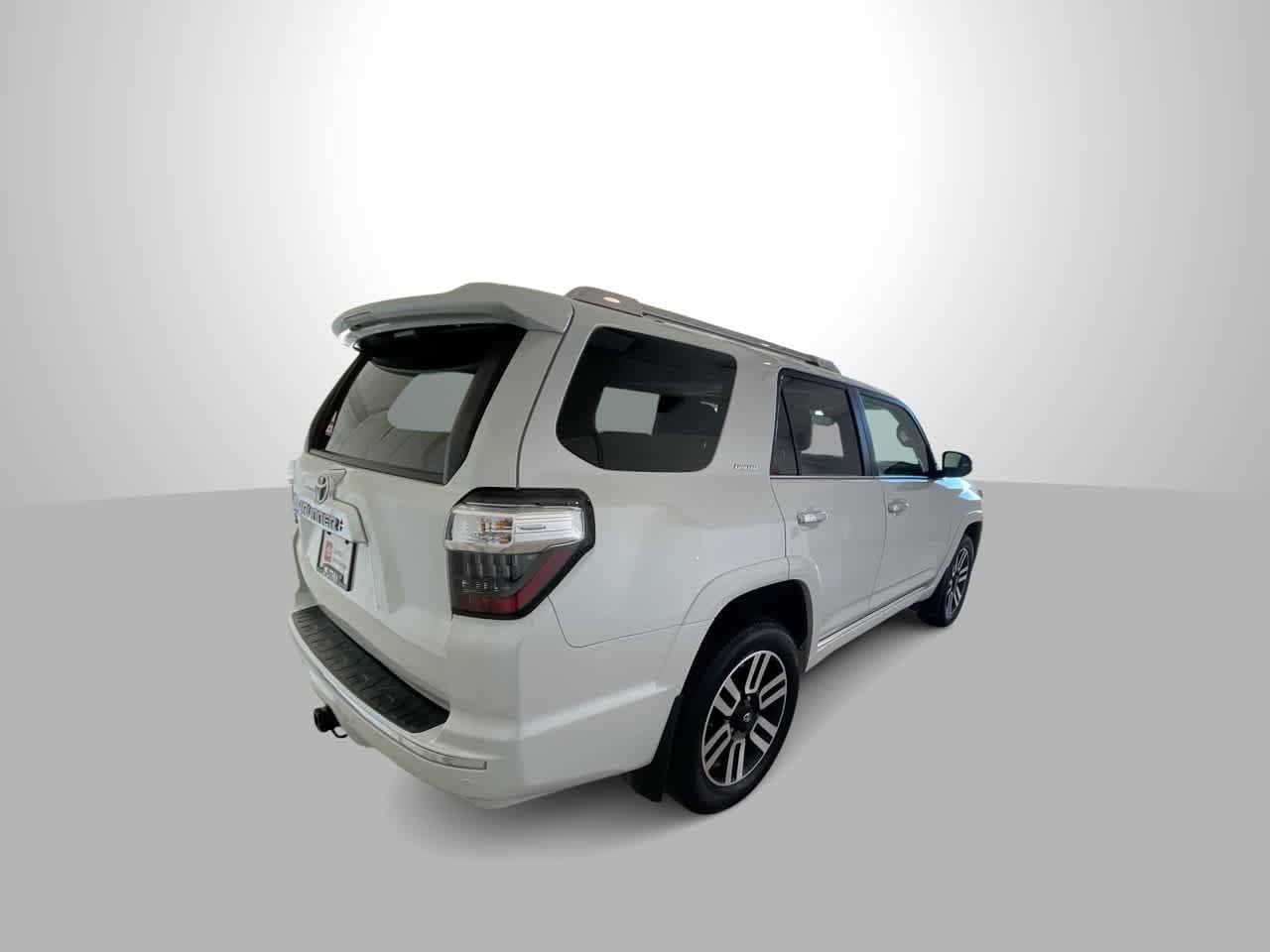 Thumbnail: 2024 Toyota 4Runner - 8