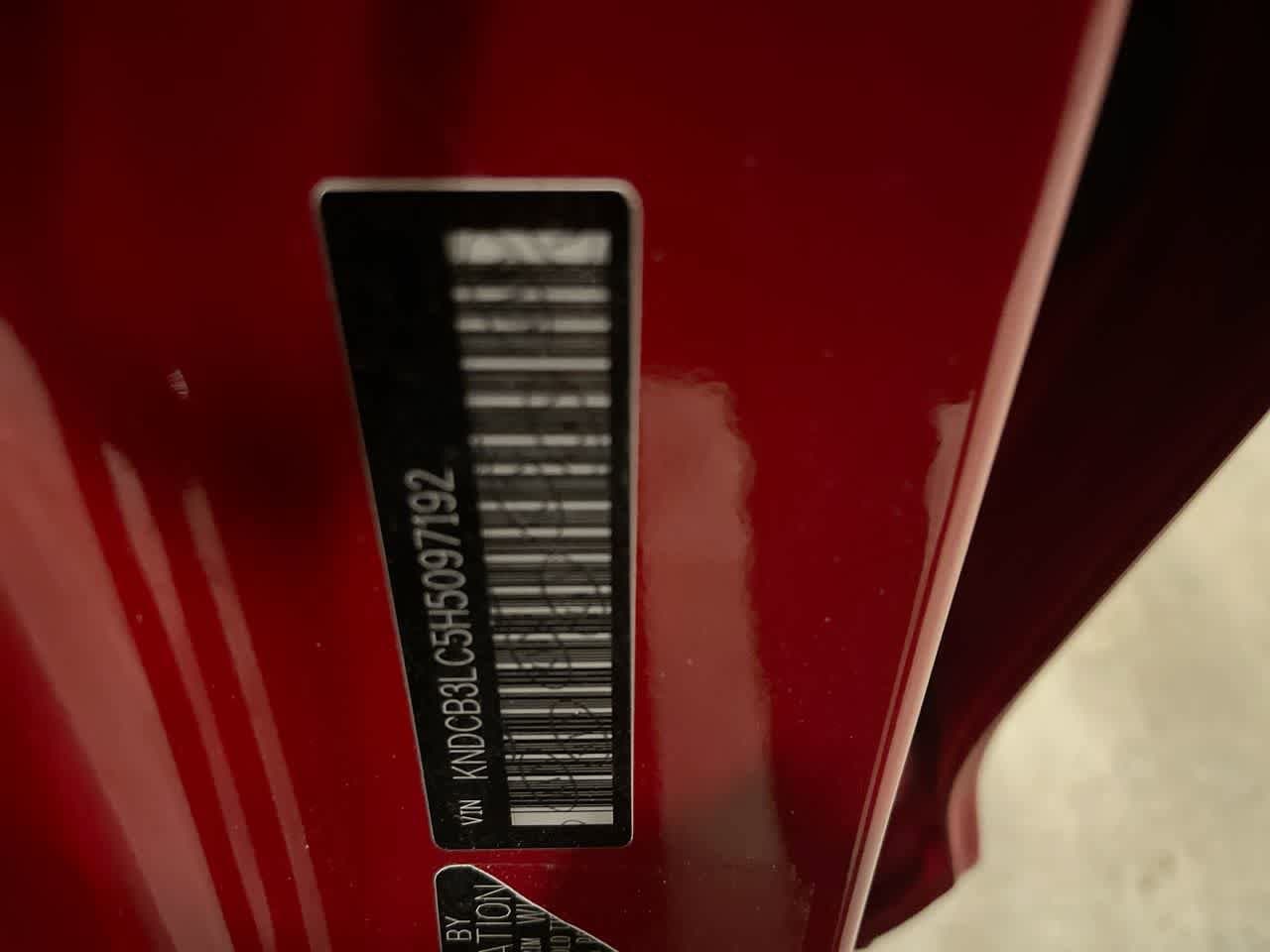 Thumbnail: 2017 Kia Niro - 26