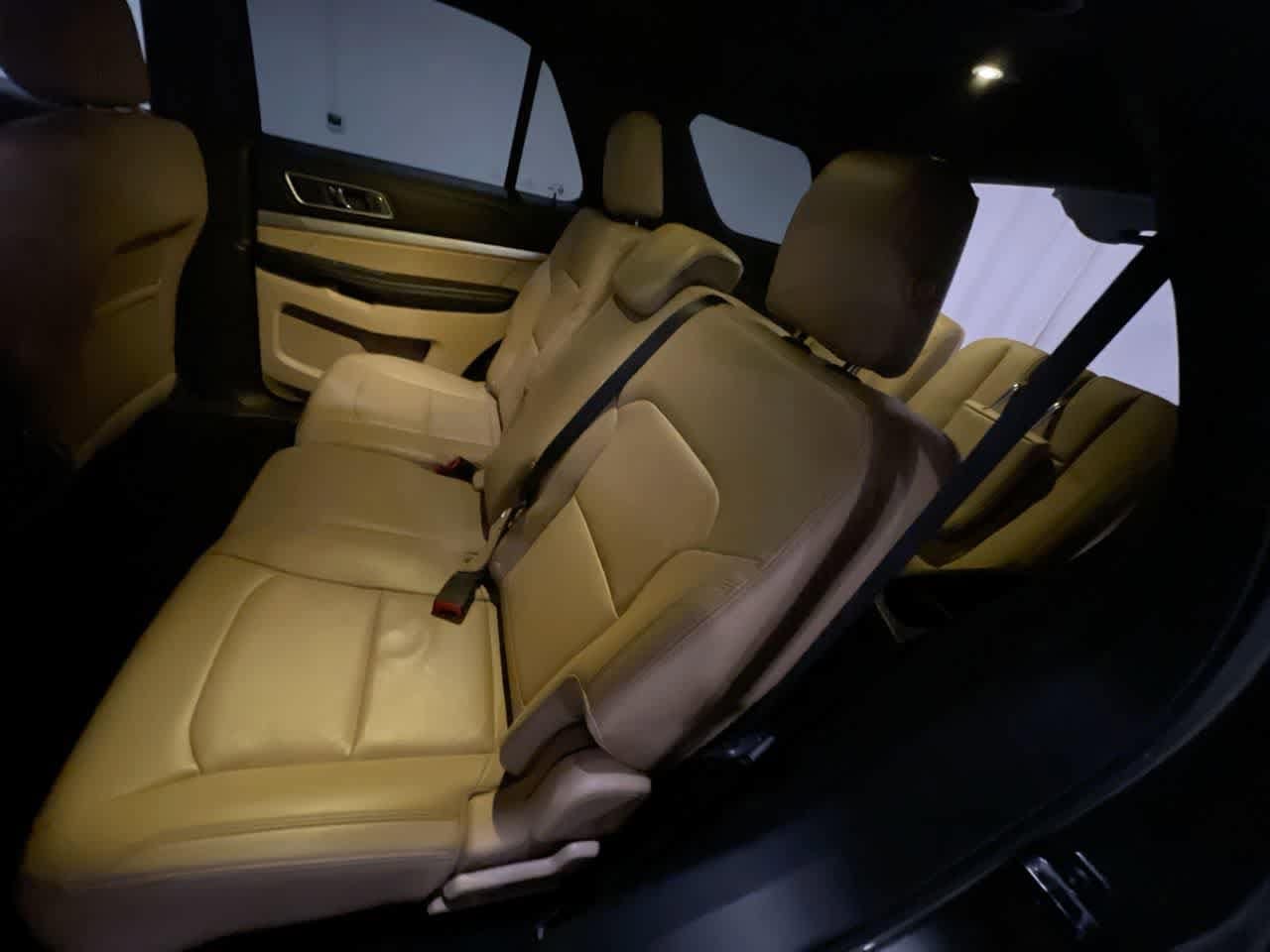 Thumbnail: 2017 Ford Explorer - 21