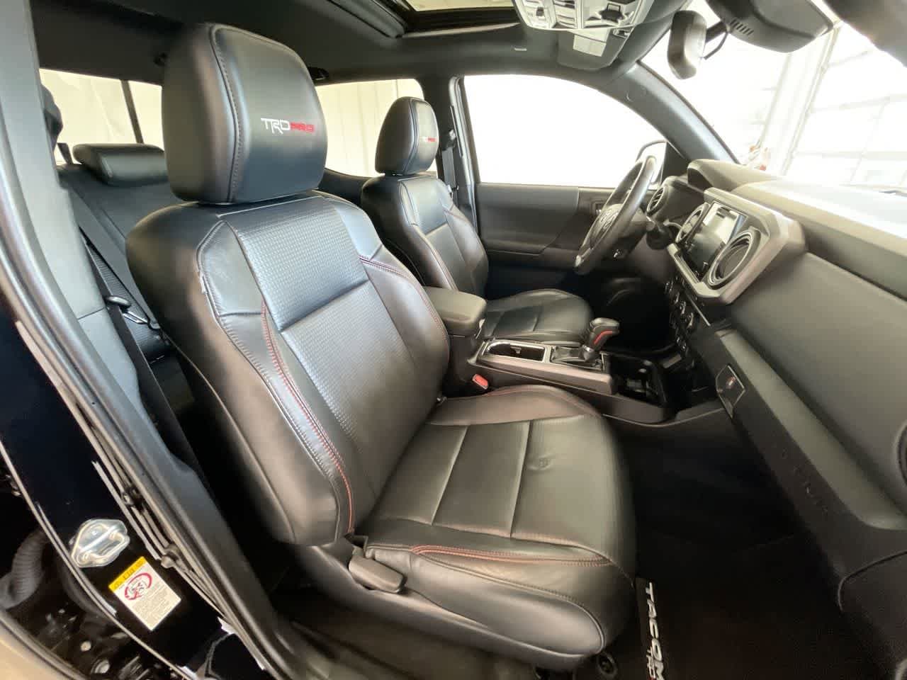 Thumbnail: 2019 Toyota Tacoma - 28