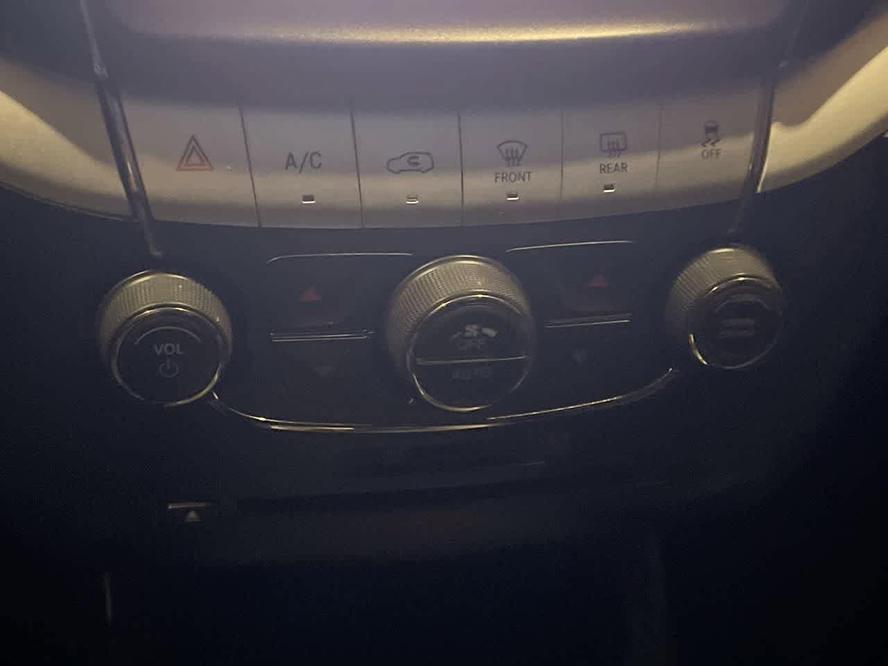 Thumbnail: 2019 Dodge Journey - 18