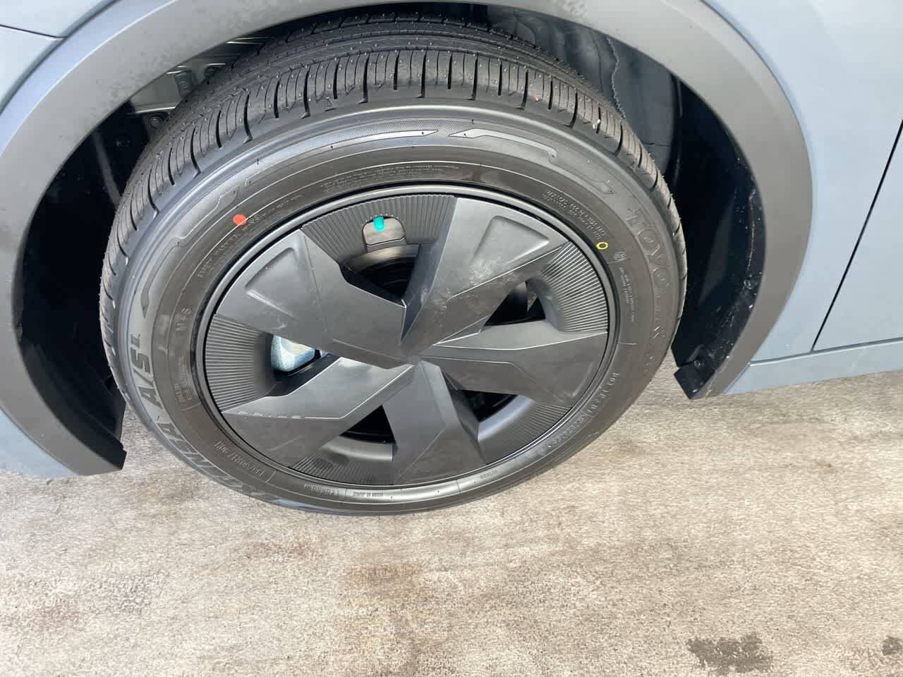 Thumbnail: 2026 Toyota Prius - 10