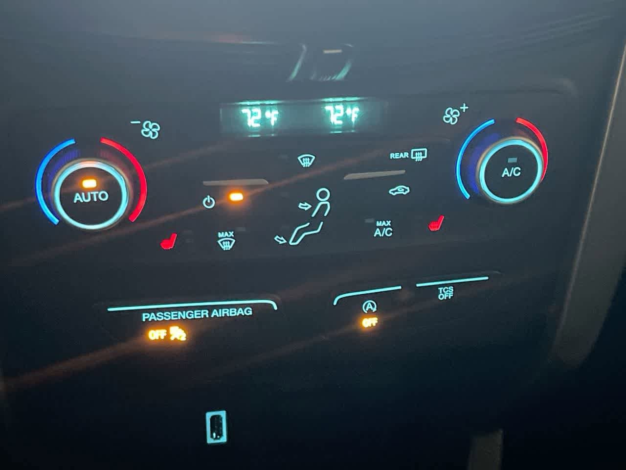 Thumbnail: 2019 Ford Escape - 18