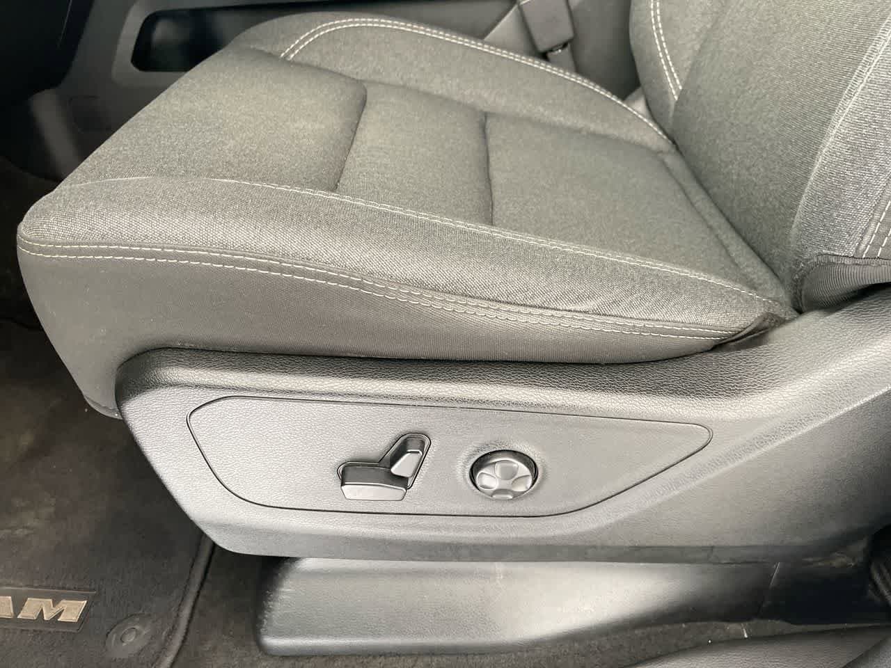 2020 RAM 1500 Big Horn 12