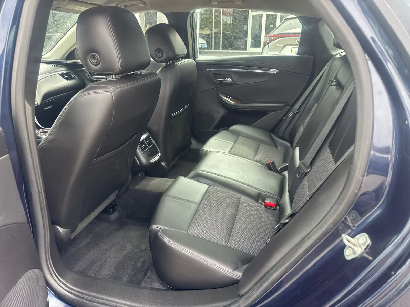 Thumbnail: 2015 Chevrolet Impala - 33