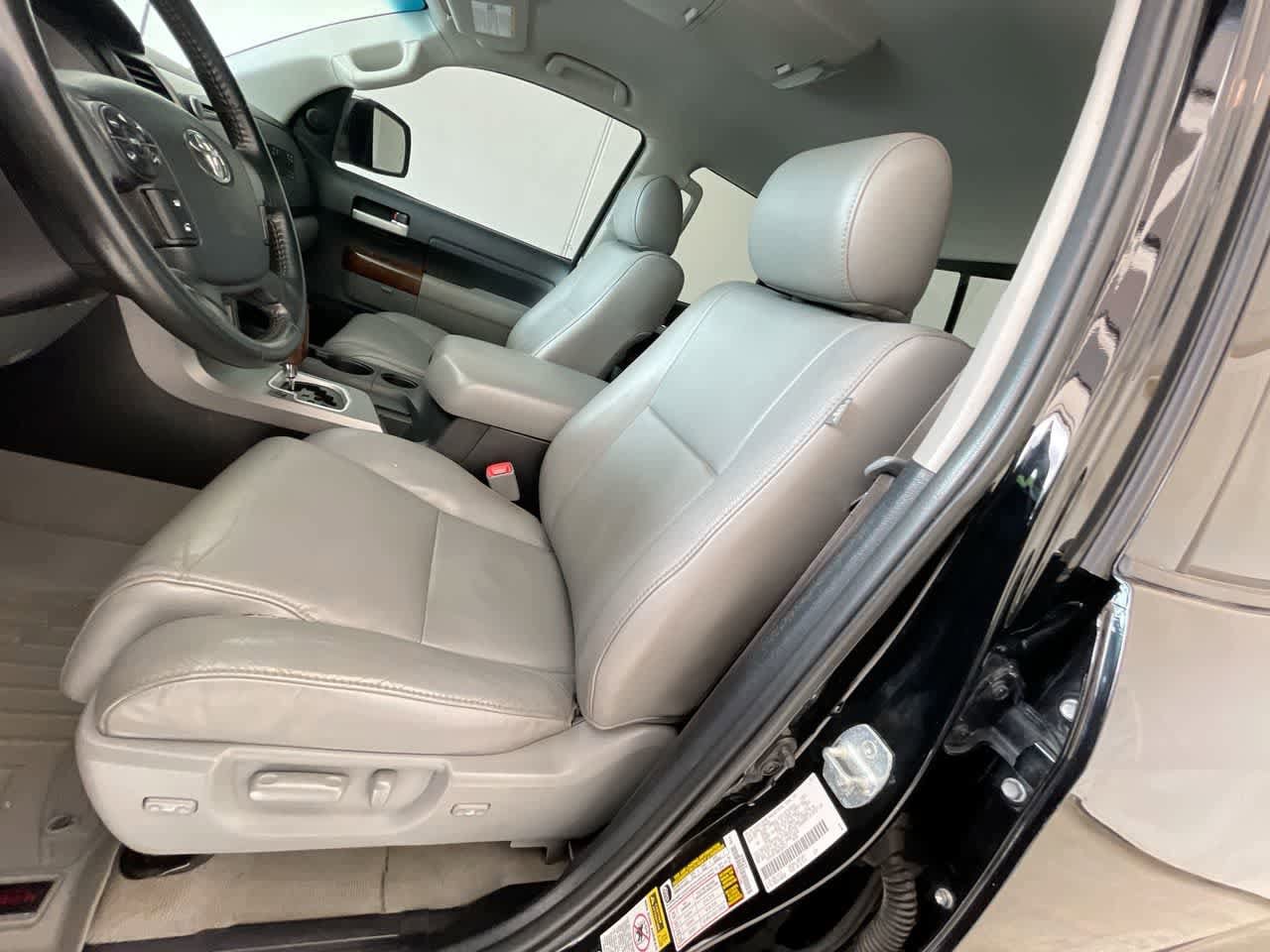 Thumbnail: 2011 Toyota Tundra - 11