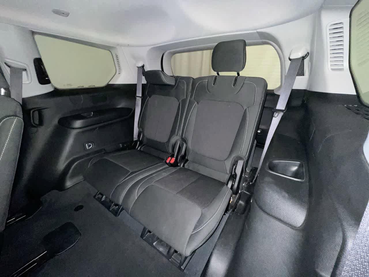 Thumbnail: 2023 Jeep Grand Cherokee L - 22