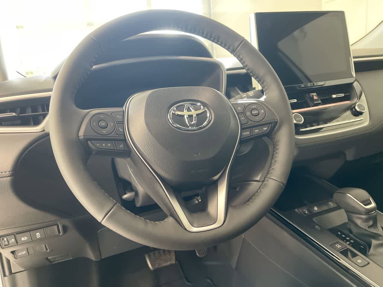 Thumbnail: 2026 Toyota Corolla Cross - 14