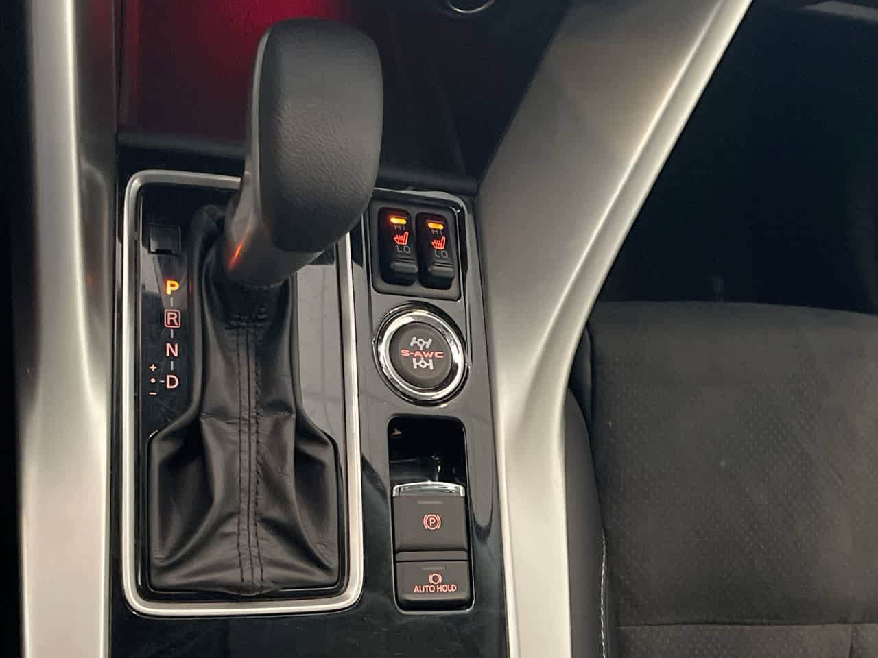 Thumbnail: 2024 Mitsubishi Eclipse Cross - 20