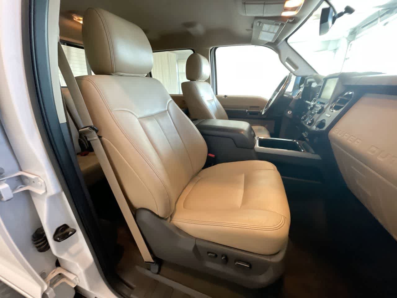 Thumbnail: 2016 Ford Econoline - 24