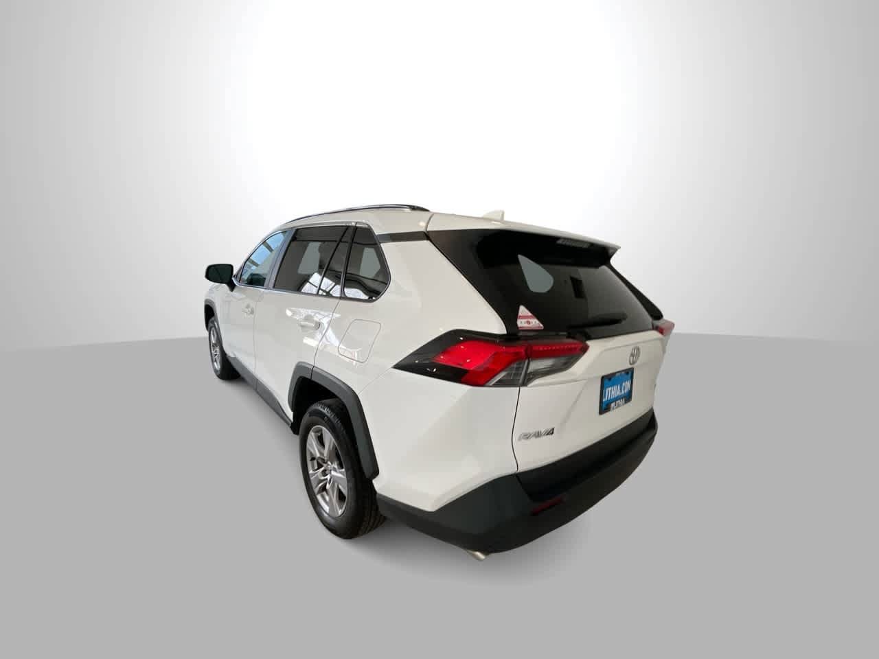 Thumbnail: 2025 Toyota RAV4 - 6