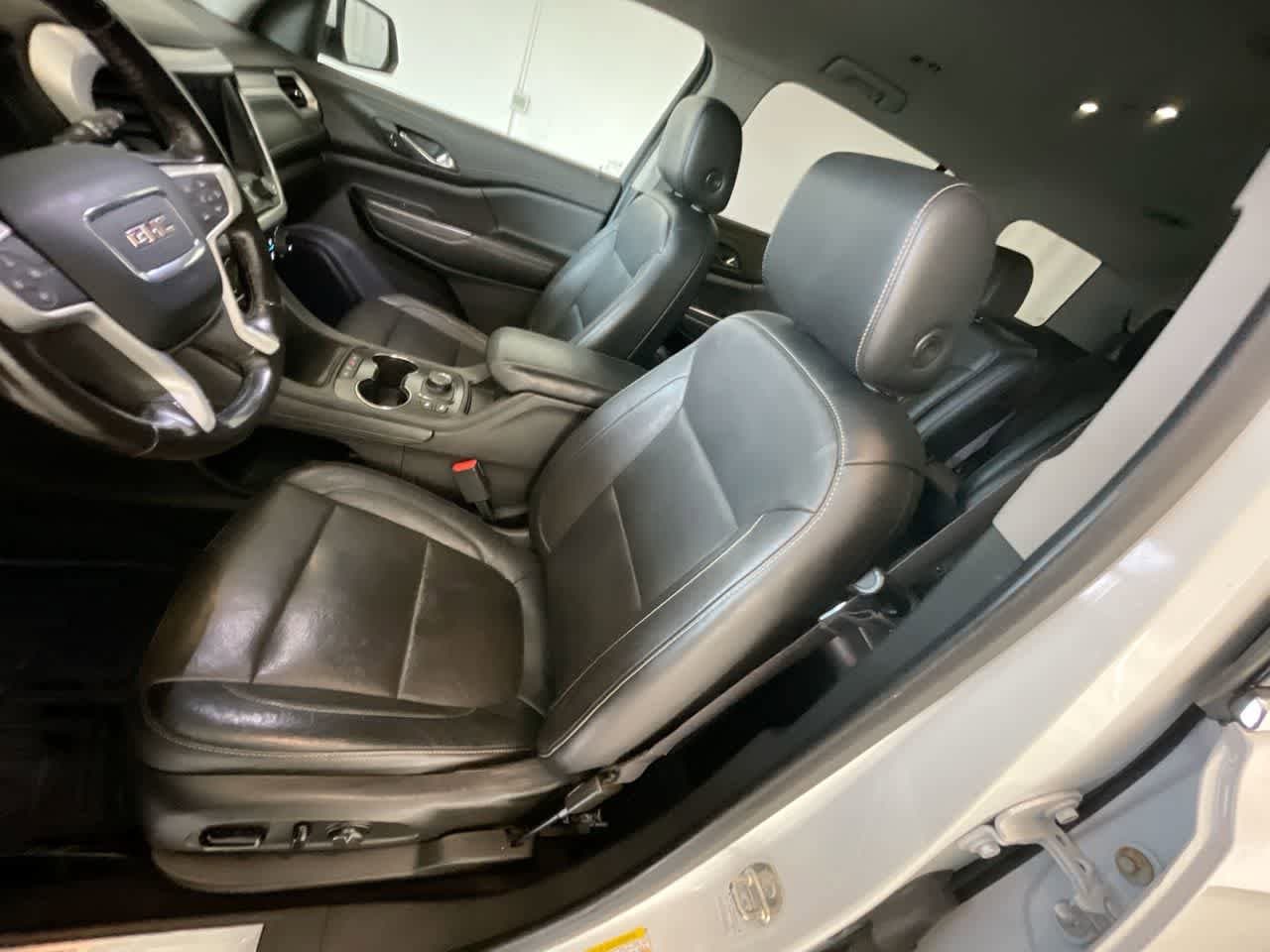 Thumbnail: 2020 GMC Acadia - 11