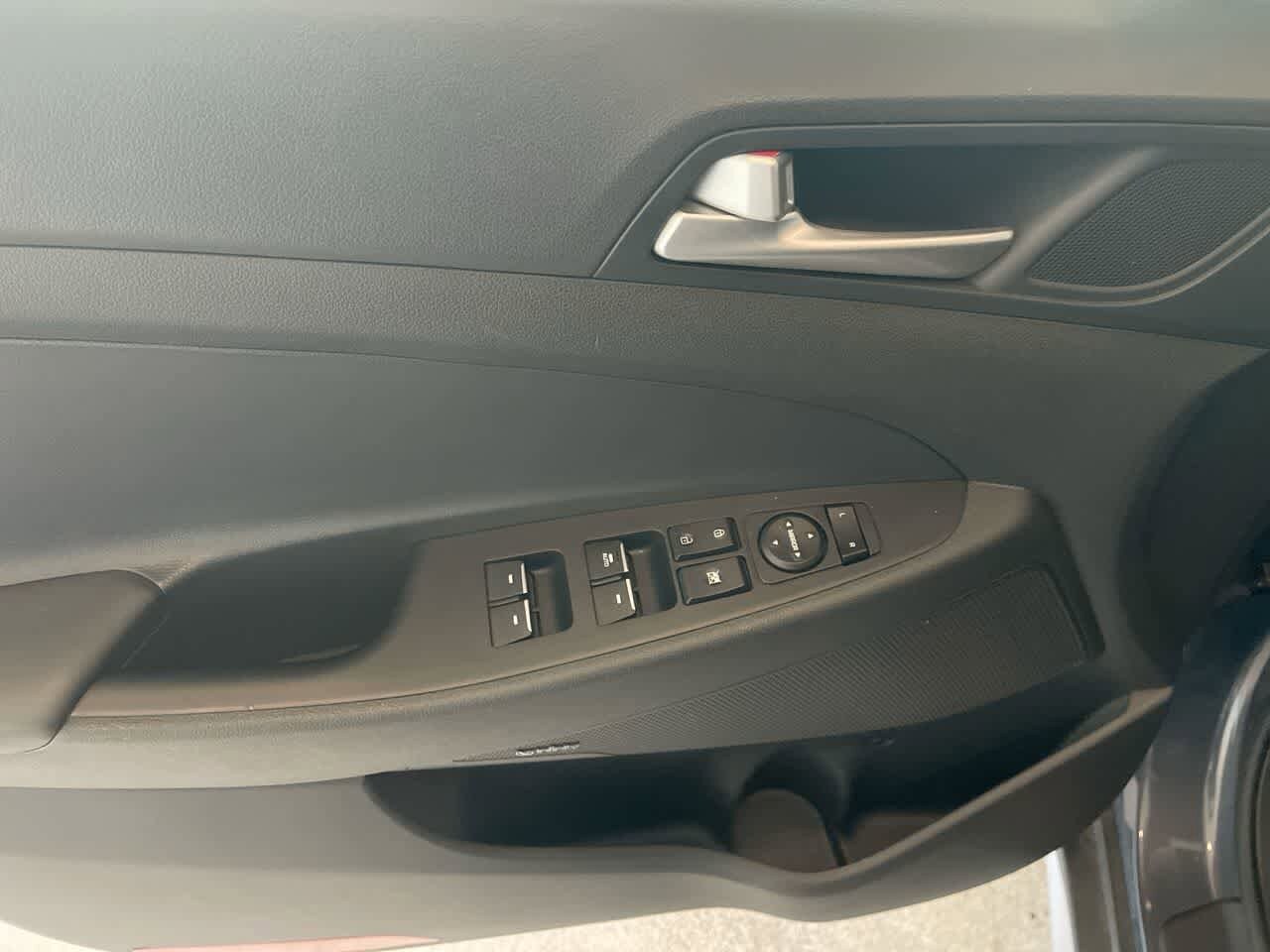 Thumbnail: 2021 Hyundai Tucson - 13