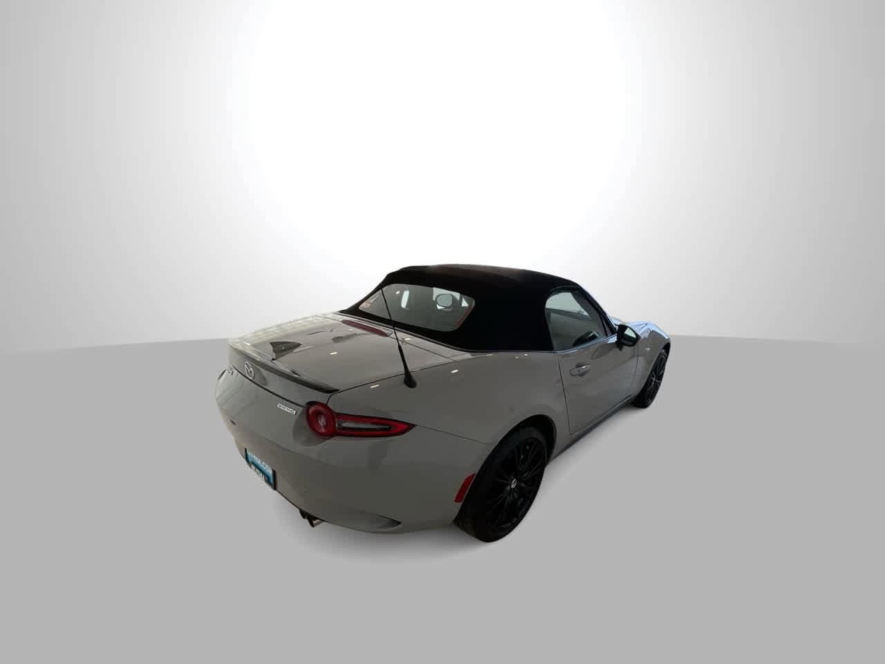 Thumbnail: 2025 Mazda MX-5 Miata - 8