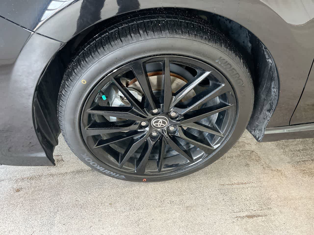 Thumbnail: 2023 Toyota Camry - 10