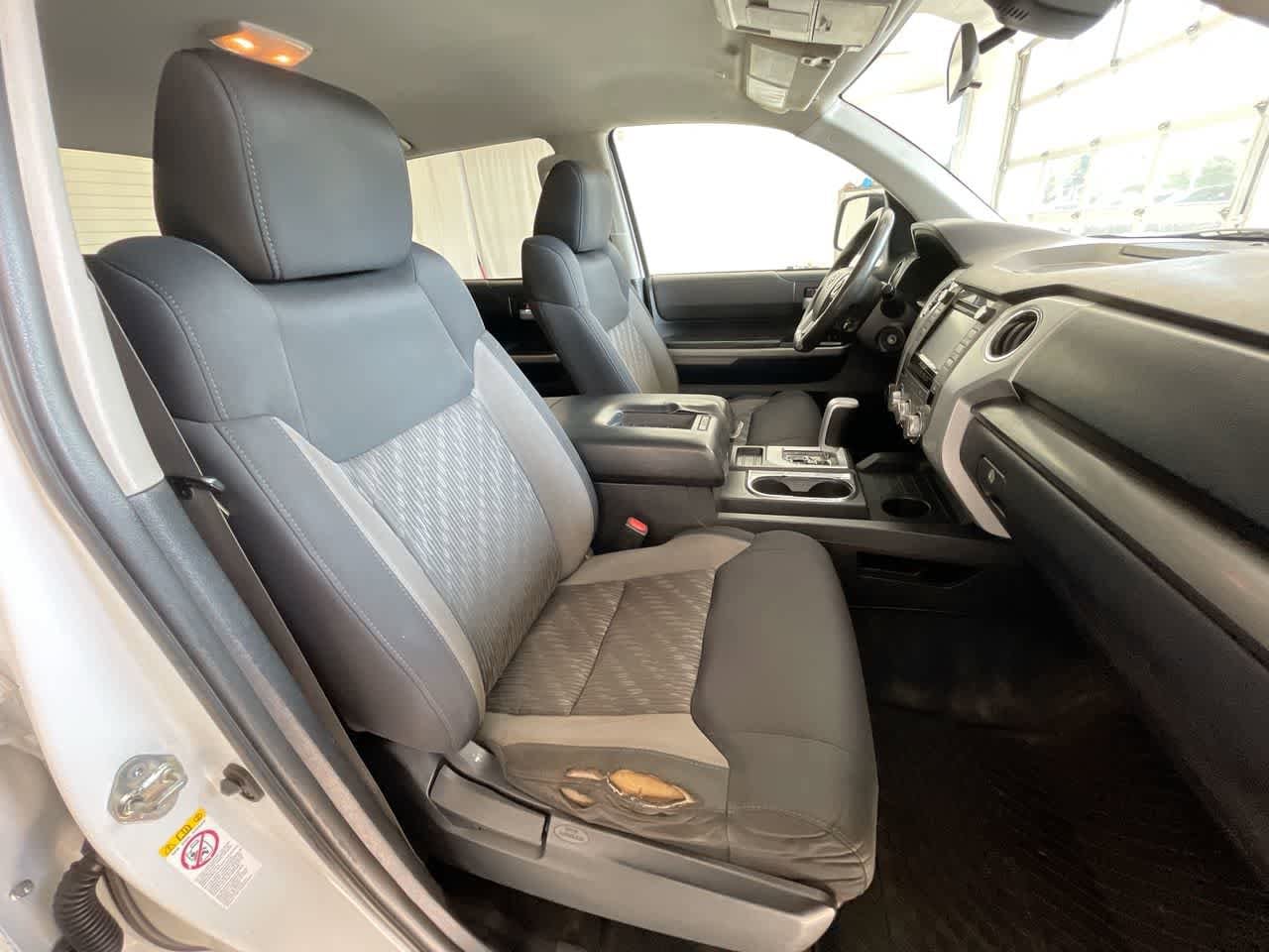 Thumbnail: 2019 Toyota Tundra - 23