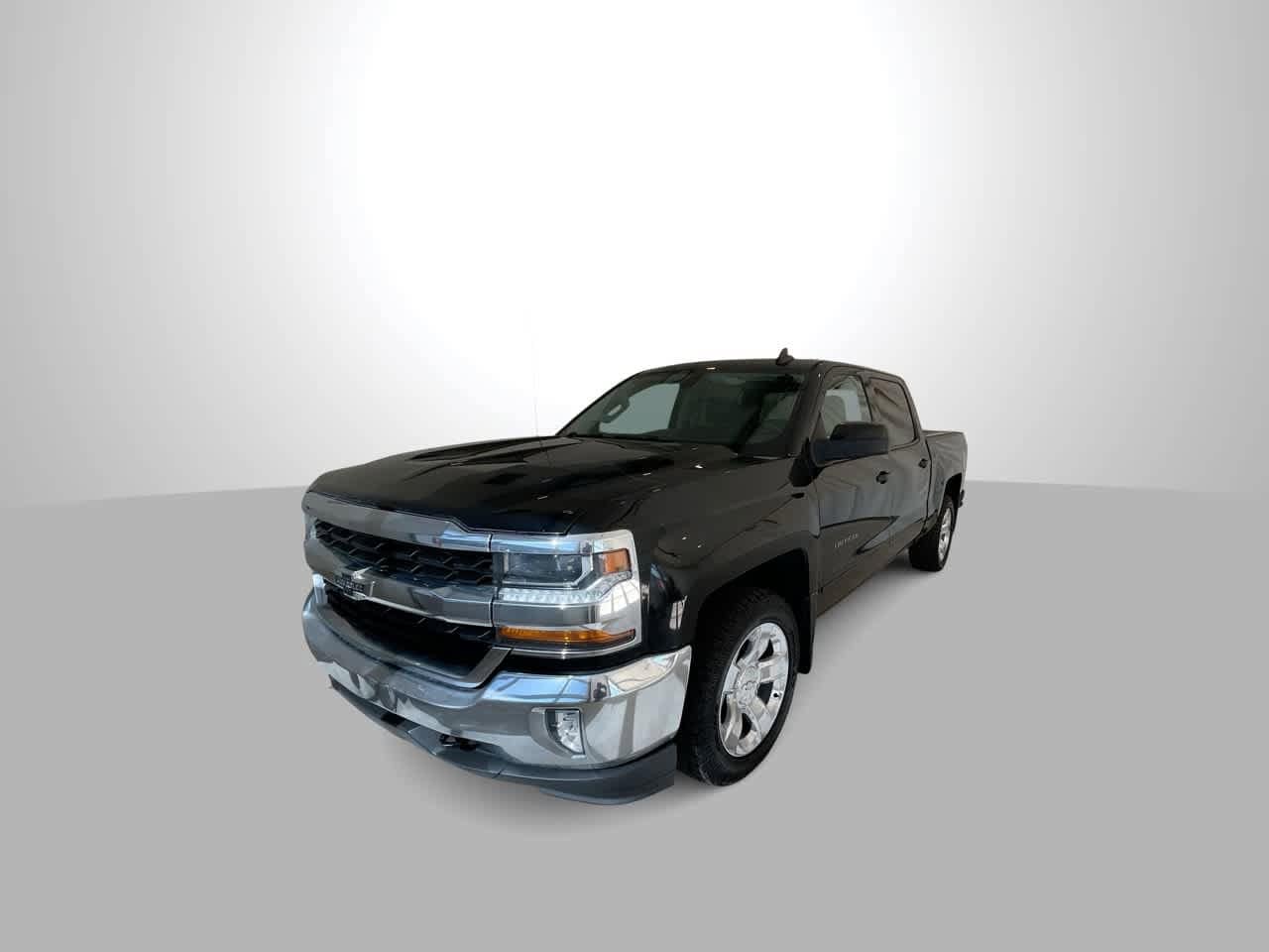 Thumbnail: 2018 Chevrolet Silverado 1500 - 4