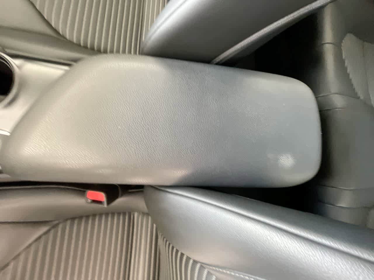 Thumbnail: 2019 Toyota Camry - 21