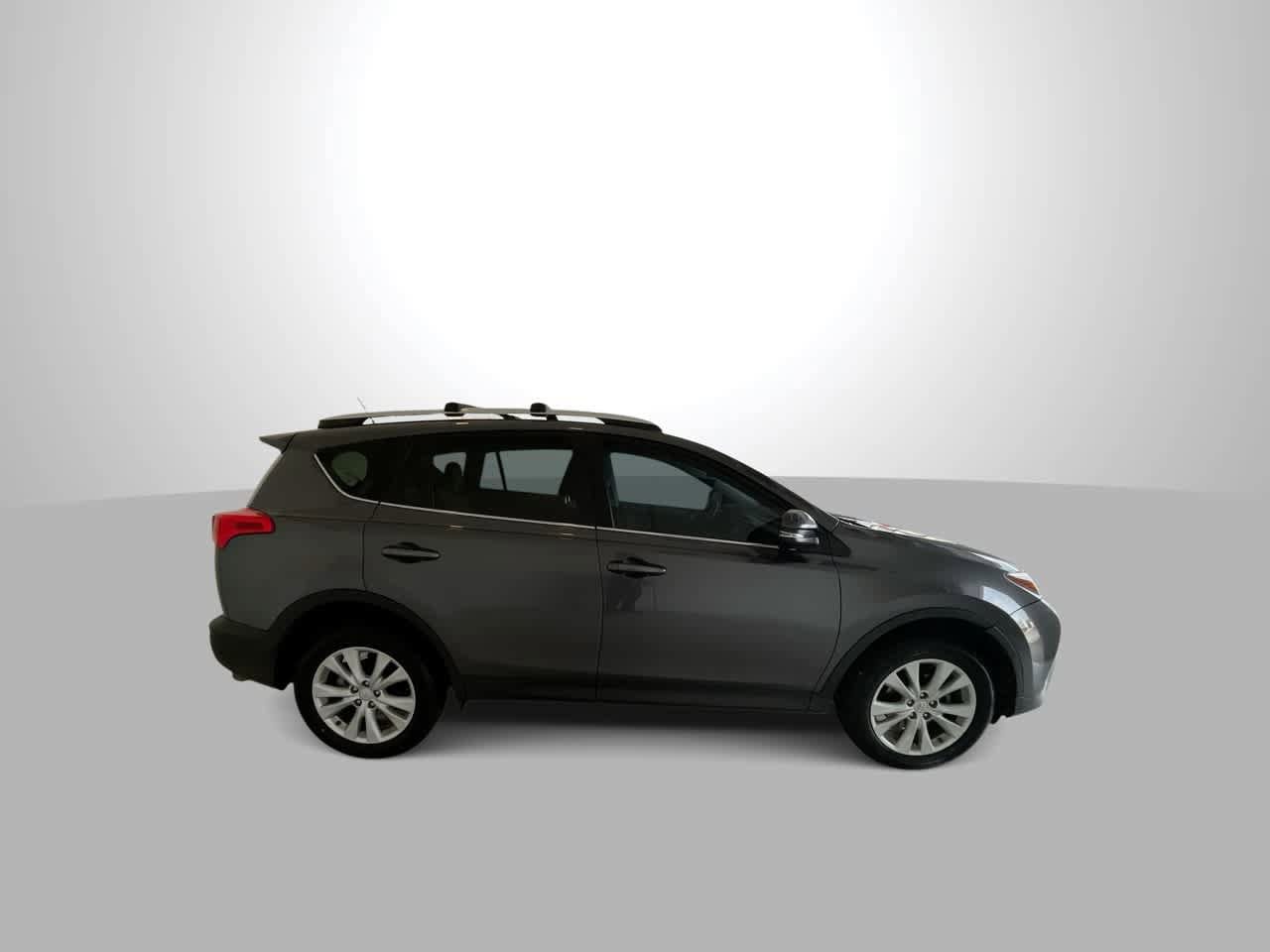 Thumbnail: 2013 Toyota RAV4 - 9