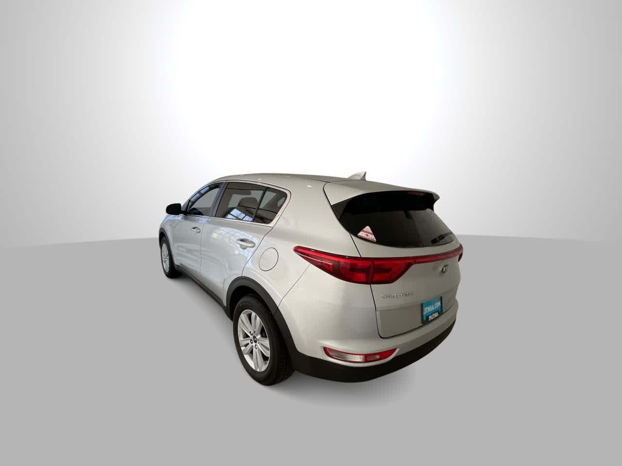 Thumbnail: 2017 Kia Sportage - 6